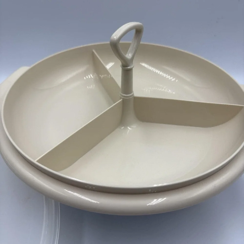 Vintage Tupperware Suzette Divided Plate 608-4 & Lid 229-17 With Handle Tan